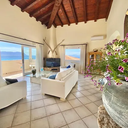 Luxury Ginestra Sea View With Common Swimming Pool Just 50 Mt From The * Golfo Aranci