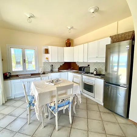 Luxury Ginestra Sea View With Common Swimming Pool Just 50 Mt From The Daire