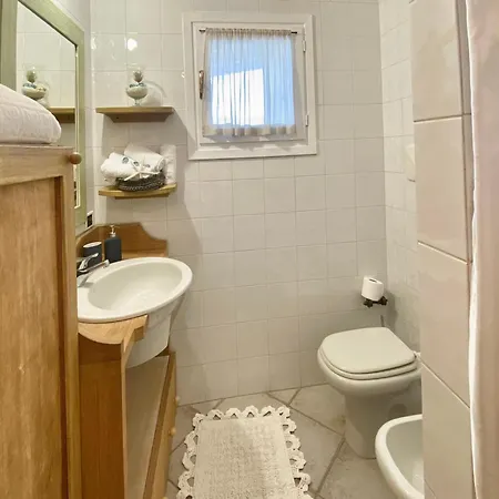 Luxury Ginestra Sea View With Common Swimming Pool Just 50 Mt From The * Golfo Aranci