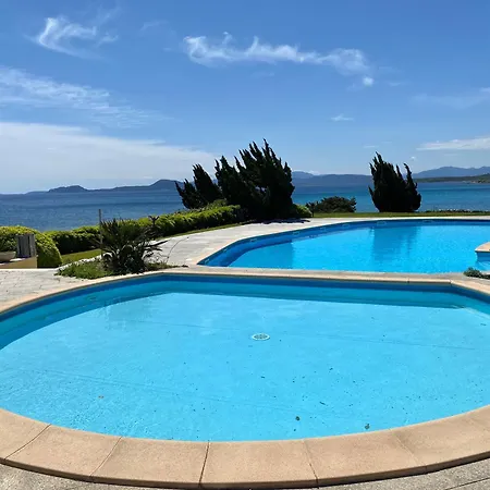 Luxury Ginestra Sea View With Common Swimming Pool Just 50 Mt From The * Golfo Aranci