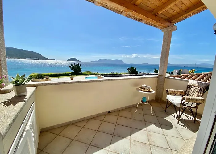 Luxury Ginestra Sea View With Common Swimming Pool Just 50 Mt From The * Golfo Aranci