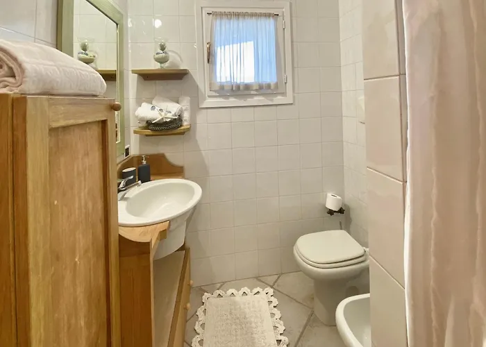 Luxury Ginestra Sea View With Common Swimming Pool Just 50 Mt From The * Golfo Aranci